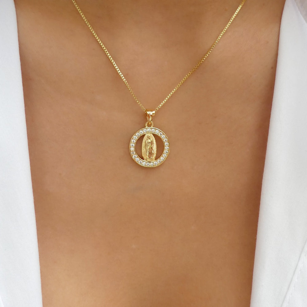 Mary deals coin necklace