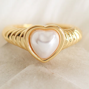 Shannon Heart Ring