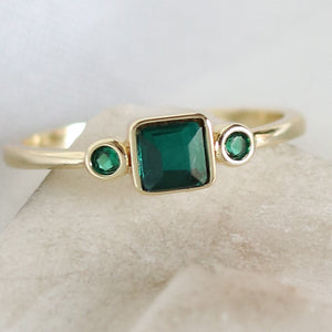 Emerald Square Ring