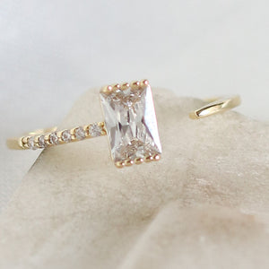 Crystal Inaya Ring