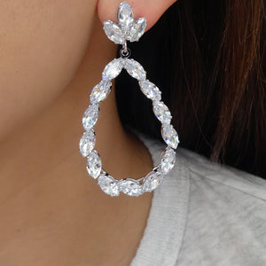 Crystal Kara Earrings (Silver)