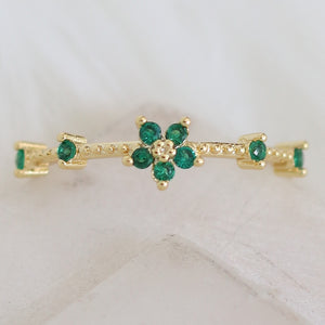 Mini Flower Ring (Emerald)