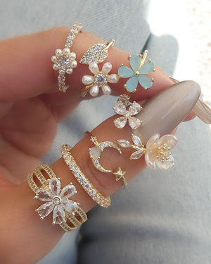 Flower & Crystal Leaf Ring