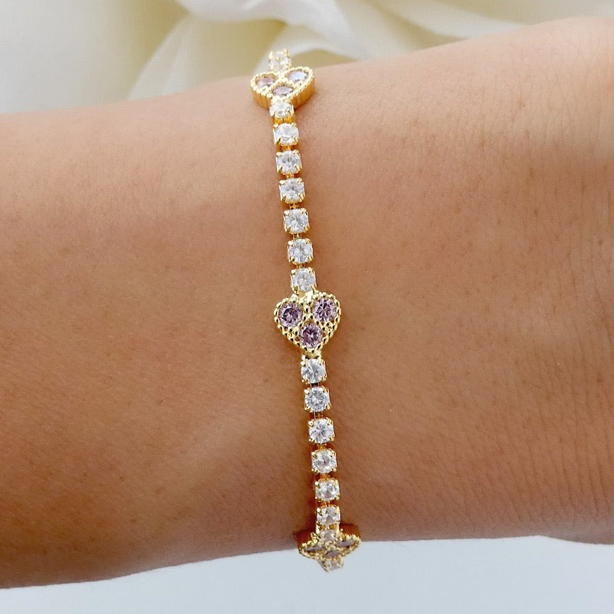 CRYSTAL HEART BRACELET