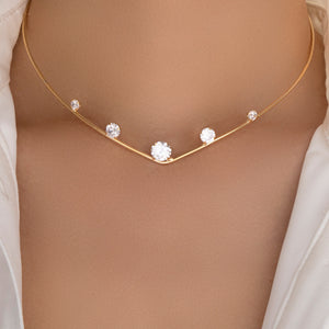 Chic Crystal Choker