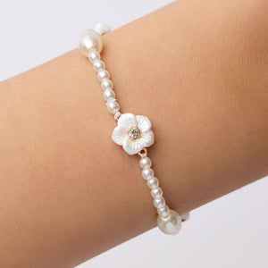 White Flower Pearl Bracelet