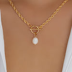 Link Pearl Necklace