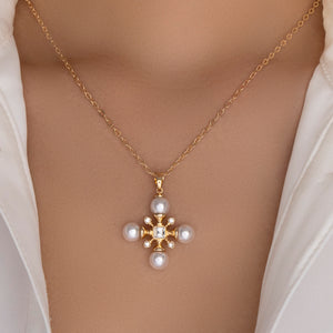 Michelle Pearl Necklace