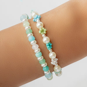 Small Flower Pearl Bracelet Set (Blue)