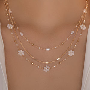 White Daisy Row Necklace