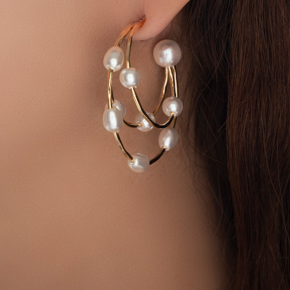 Vienna Pearl Hoops